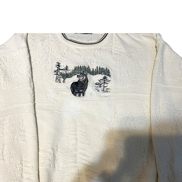 Vintage Cedar Falls XL Sweater Wolf Embroidery Cream Textured Knit Wildlife USA - Picture 2 of 6